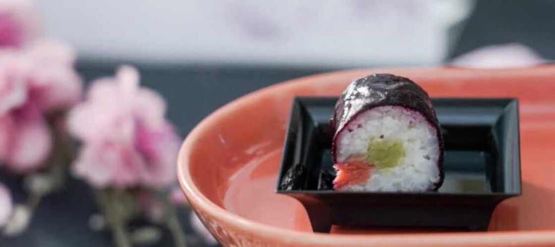 Un „sushi” de cocos și afine va reprezenta România la competiția europeană de inovare alimentară Ecotrophelia Europe