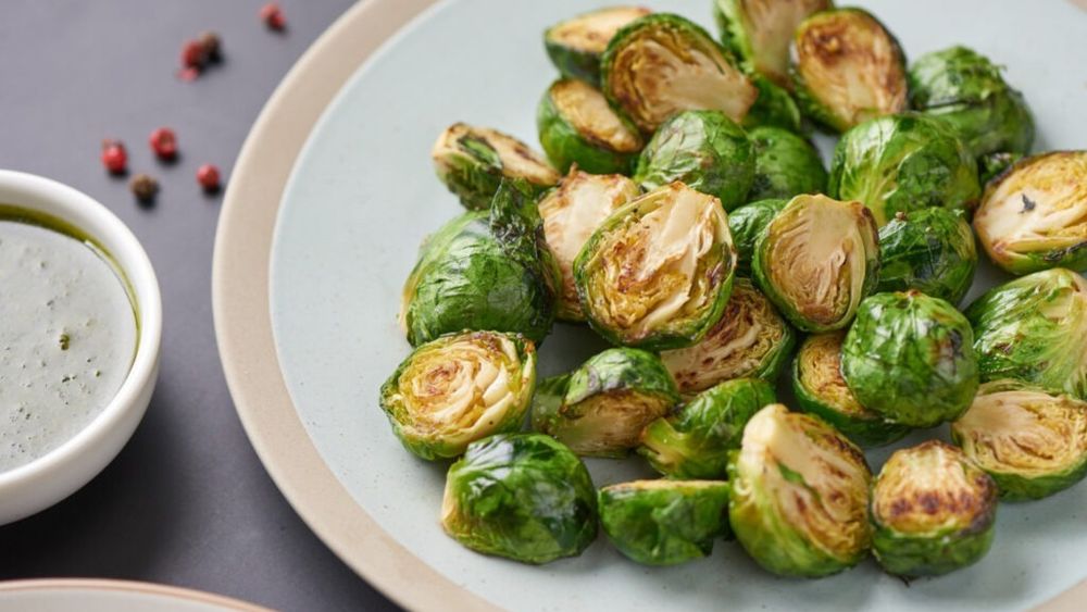 Cum să elimini gustul amar din varza de Bruxelles/Grăsimea sau acidul ar putea să fie de ajutor/Gustul amărui poate fi util în unele metode de gătire