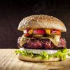 ABC în bucătărie | Trucuri pentru a găti un hamburger perfect și mai sănătos decât cei din magazine