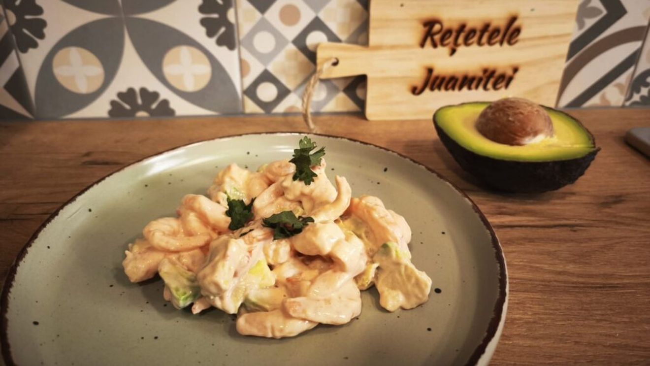Rețetele Juanitei | Cocktail de creveți, considerat un preparat „de modă veche", poate fi reinterpretat pentru a obține o gustare irezistibilă, cu ingrediente de bună calitate