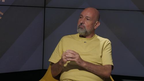 VIDEO | Vinul „de casă”, între tradiție și riscuri / Cezar Ioan avertizează asupra vinului nefiscalizat vândut drept „natural” / Pot apărea probleme de igienă, tratamente necontrolate și concurență pentru cramele autorizate