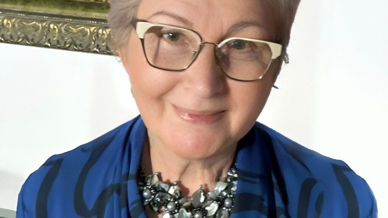 Lavinia Betea, istoric, despre ce și cum mâncau românii în perioada comunistă. Cum a influențat acea perioadă psihologia colectivă și mesele de zi cu zi. „Noi, ardelenii, nu mâncam înainte ciorbă”