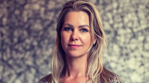 Olanda: O fostă concurentă de la emisiunea tv „Fermier. Caut nevastă!” va deveni ministrul Agriculturii / Femke Wiersma s-a căsătorit cu proprietarul unei ferme de lactate pe care l-a cunoscut în emisiune înainte de a intra în politică