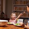 Un obicei simplu legat de alimentație ar putea avea efecte importante asupra stării de bine / Ce arată studii recente făcute de profesorii de la Oxford