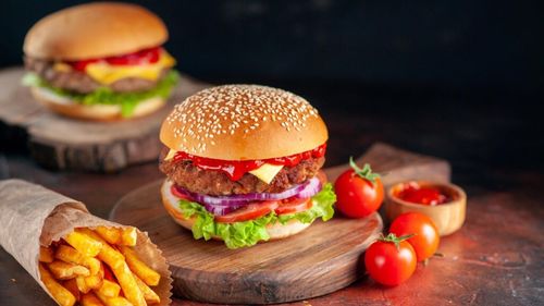 "Joia gurmanzilor", eveniment ce are loc la Sfântu Gheorghe, în județul Covasna, aduce bonusuri şi reduceri de până 25% la meniuri