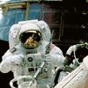 Sticlele PET ar putea deveni hrană pentru astronauți / Cercetătorii transformă plasticul în proteine și grăsimi pentru viitoarele misiuni spre Marte