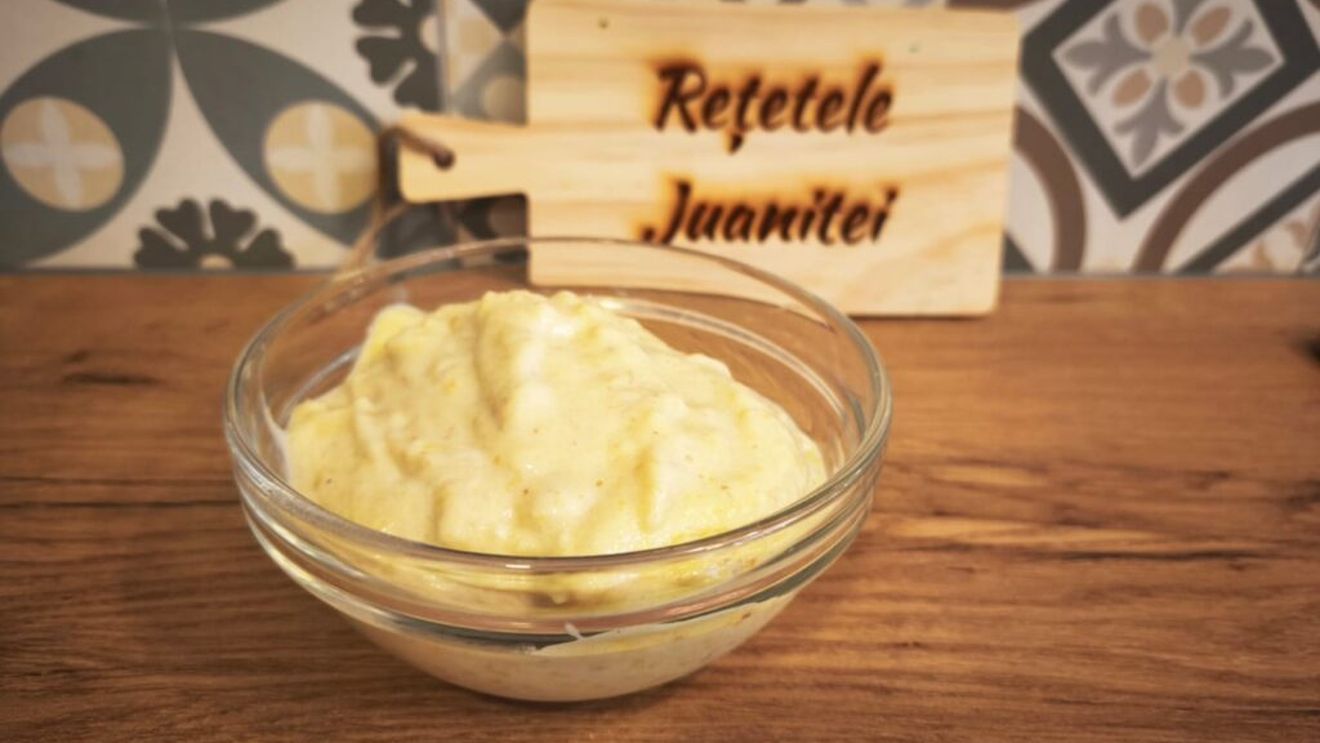 Înghețată de mango, preparată rapid, în casă/ Ai nevoie de fructe și un blender puternic