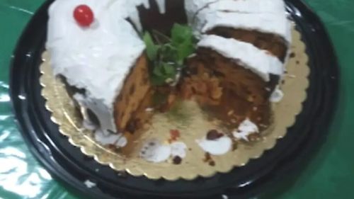 Prăjitura ucigașă / O femeie din Brazilia și-a ucis trei rude, iar pe altele trei le-a băgat în spital după ce le-a servit prăjitură cu arsenic / Femeia este acum cercetată pentru crimă triplă