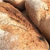 Cum alegi o pâine mai sănătoasă / Nutriționist: Uită-te la calorii, zahărul adăugat, fibre și proteine