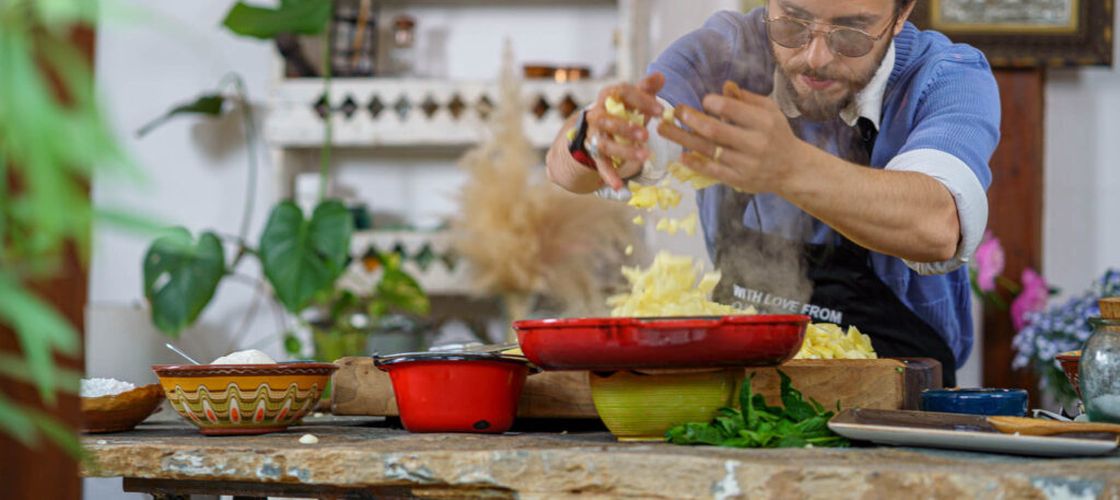 Chef fără secrete | Chef Foa, despre mâncare, compromisuri și ritmul horeca: „Procedurile țin bucătăria în picioare. Oamenii buni o țin vie”