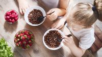 VIDEO | Micul dejun devine experiență personală, nu doar rutină, arată studii recente / „Interesul pentru produse cu proteină, fibre, cereale integrale sau fără zaharuri adăugate este în creștere”