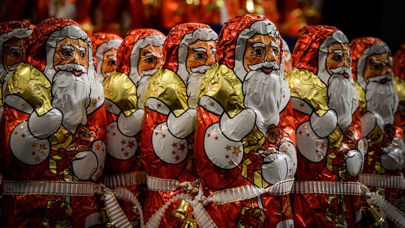 ANALIZĂ | Un Moş Crăciun din ciocolată ar putea deveni mai scump; boabele de cacao, creştere record a preţurilor