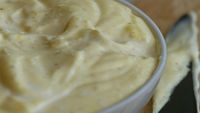 Trei feluri de maioneză, cu ouă fierte sau vegană/ BONUS: Cum faci rapid maioneza clasică (VIDEO)