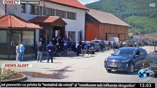 Nicușor Dan, în vizită la Salina Praid / „Pentru foarte multe persoane care trăiau din turism aici, Guvernul se va gândi la niște măsuri, așa cum au fost cele din perioada pandemiei” / Este prima situație de criză pe care noul președinte trebuie să o gestioneze