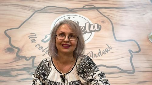 VIDEO | Sarmale și Tapas | „Barul Angelei” din Castellon, locul de întâlnire a românilor/ Angela Albu (proprietar): „Când își termină treburile aici vin, aici e ultima oprire din zi”