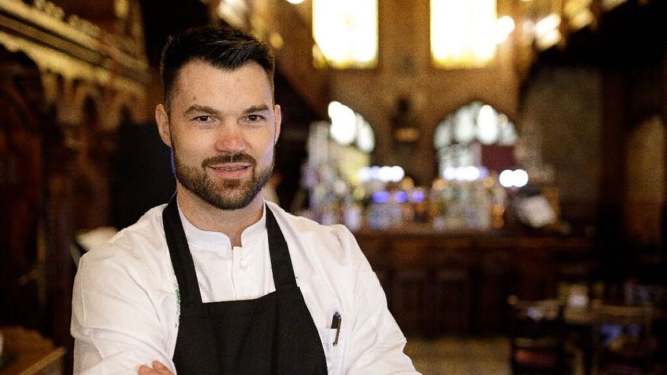 Cum se construiește în timp identitatea gastronomică a României. Chef Vasilică Bejenaru: „Dispunem de o moștenire gastronomică autentică și de ingrediente valoroase dar este esențial să recunoaștem această resursă și să o integrăm în practica profesională”