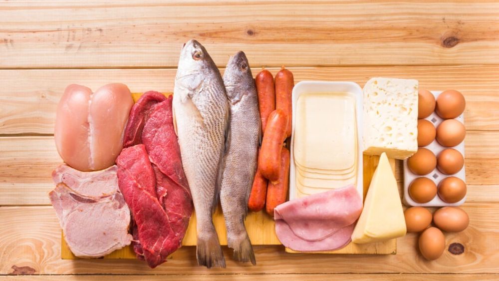 Consumul excesiv de proteine: beneficii, riscuri și recomandări pentru o alimentație echilibrată / Care este aportul zilnic de proteine recomandat de nutriționiști