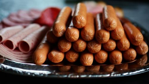 Acestea sunt cele trei alimente pe care un expert în longevitate le-a eliminat din dieta sa pentru a trăi mai mult / Medicul a reușit să își îmbunătățească vârsta biologică cu 15 ani prin schimbări simple