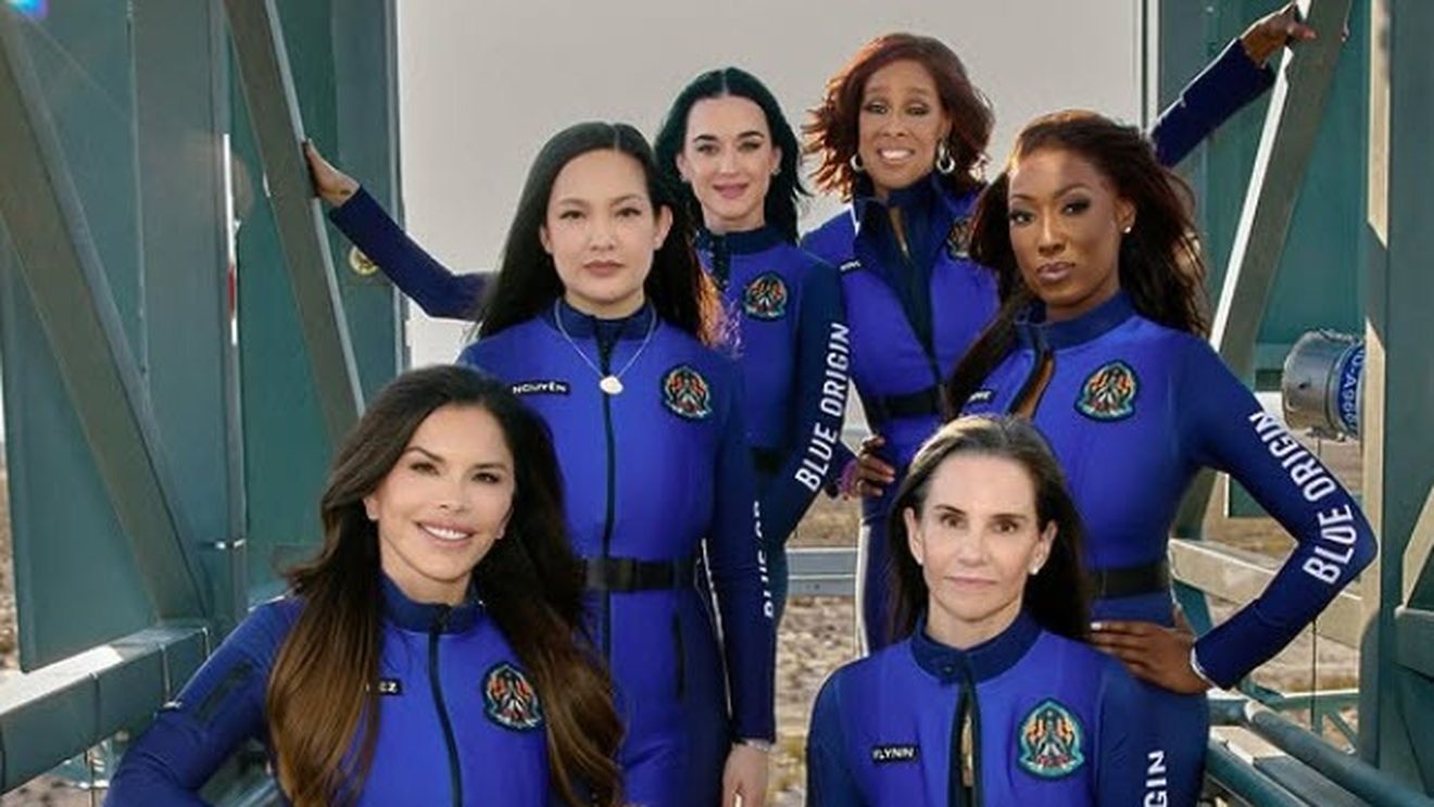 Lanţul de fast-food Wendy's lămureşte tweet-urile sale devenite virale, după ce Katy Perry a făcut o scurtă călătorie în spaţiu/ Martha Steward s-a adăugat și ea dezbaterii despre „zborul fetelor”