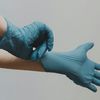 ABC în bucătărie | Nu scoate niciodată carnea din frigider până nu e gata salata. Ce fac medicii de boli infecțioase ca să nu se îmbolnăvească / 15 obiceiuri surprinzător de simple