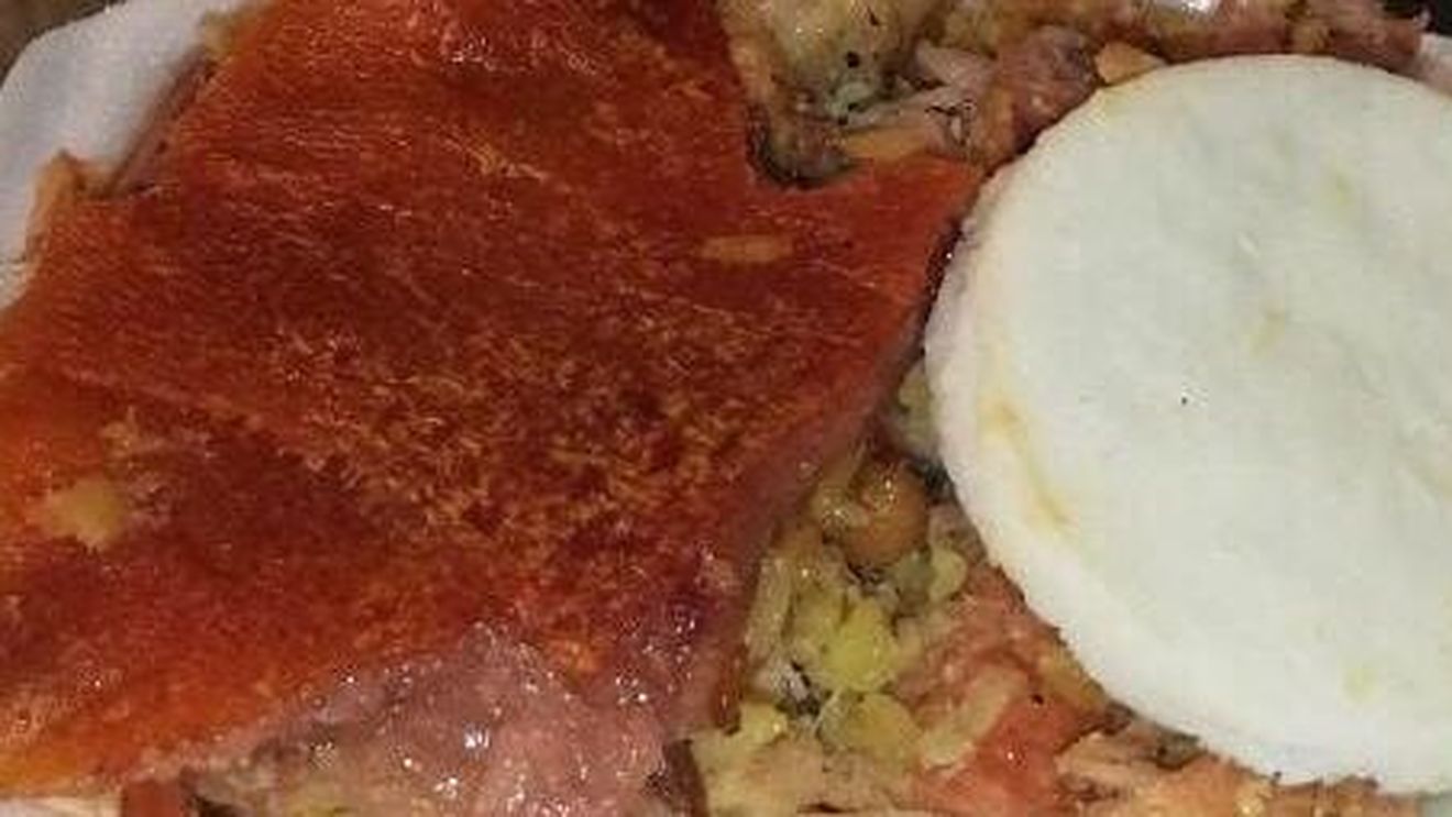 Lechona - preparatul de porc tradițional columbian - a fost declarat cel mai bun fel de mâncare din lume/ Taste Atlas Awards