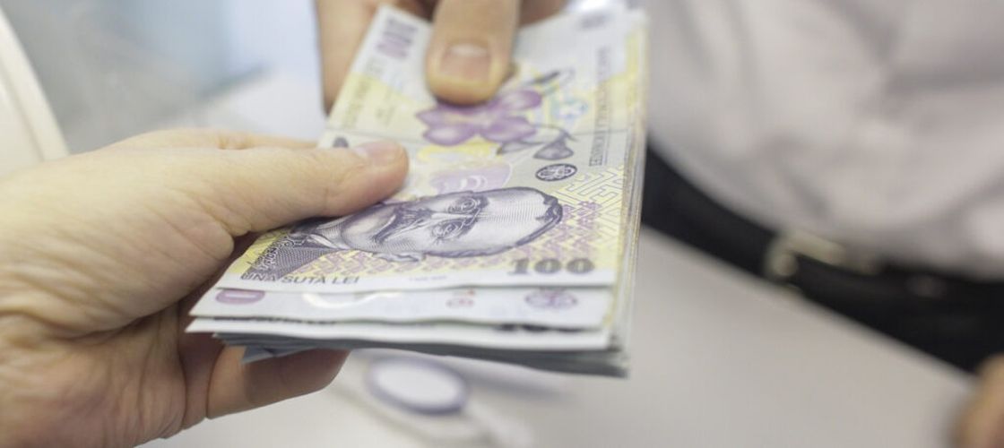 Economedia | Legea salarizării bugetarilor/ Proiectul pregătit taie indemnizația de hrană și alte sporuri