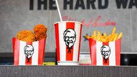 KFC renunță la Pepsi după aproape 40 de ani și trece la Coca-Cola în restaurantele din SUA