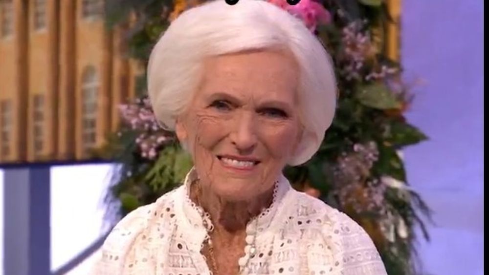VIDEO | Cunoscuta scriitoare culinară Dame Mary Berry a împlinit 90 de ani / Motivul pentru care a izbucnit în lacrimi, în direct, la TV