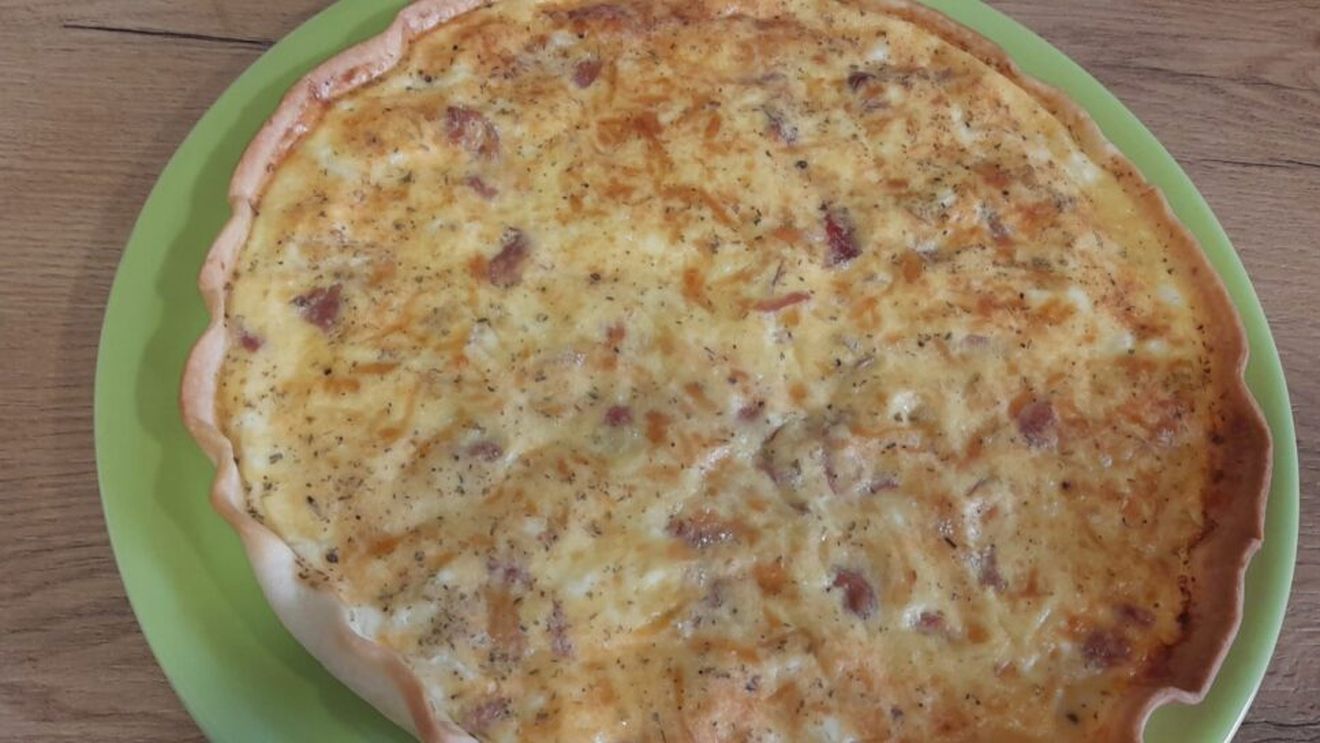 Rețetele Juanitei. Quiche cu jamon iberic și ierburi de Provence