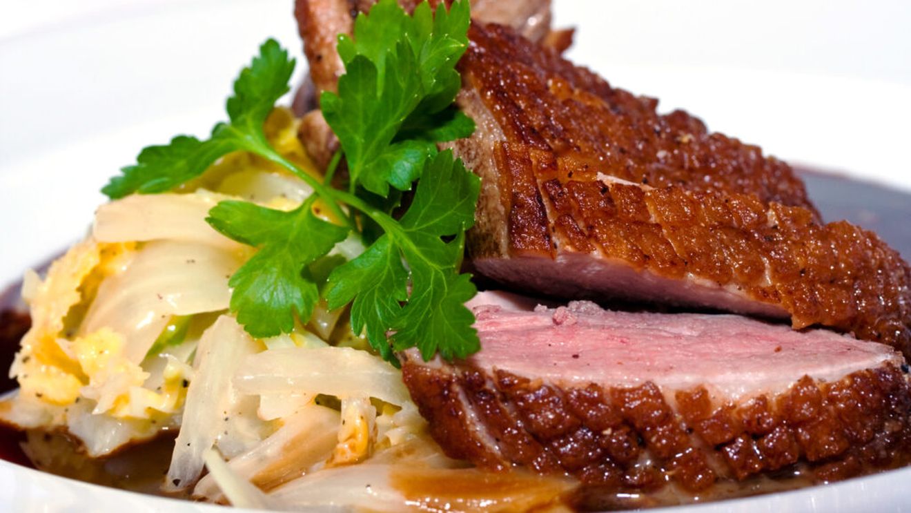 Consumul de carne ar putea reduce riscul de Alzheimer pentru anumite persoane / Studiul care schimbă recomandările nutriționale