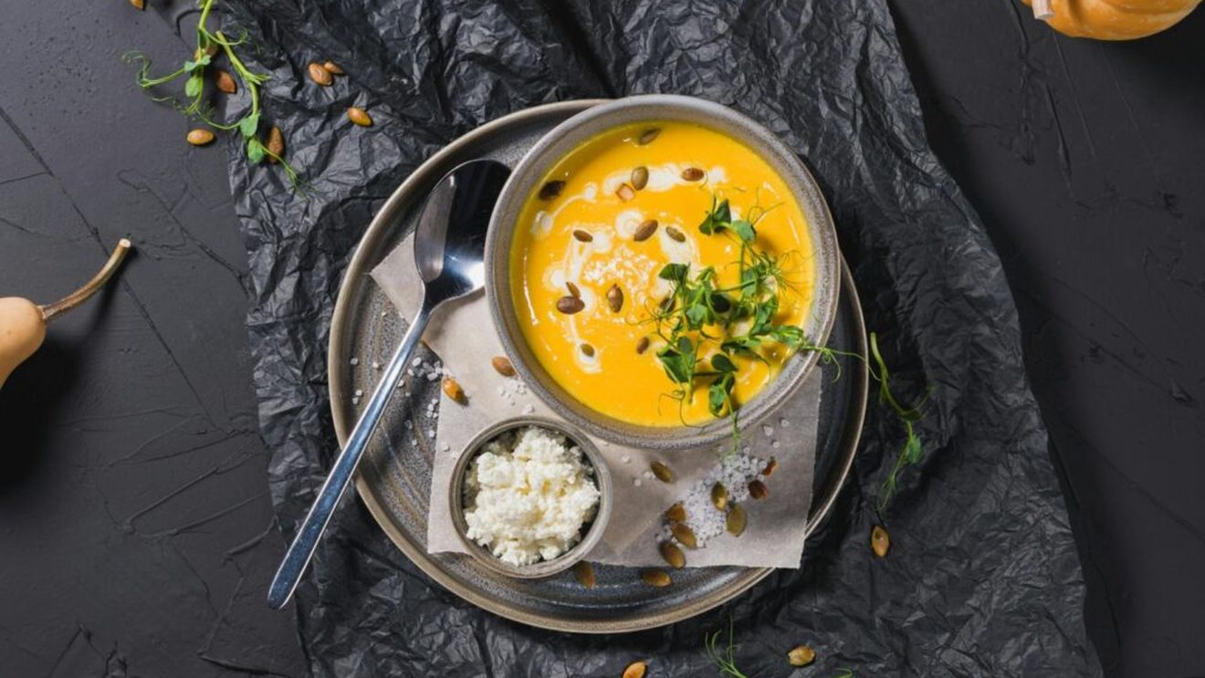 Cele mai gustoase și sănătoase supe de toamnă. 5 rețete pe care să le încerci în perioada următoare