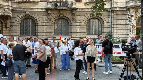 Angajaţii din Ministerul Agriculturii protestează, luni, faţă de noul pachet fiscal anunţat recent de autorităţi